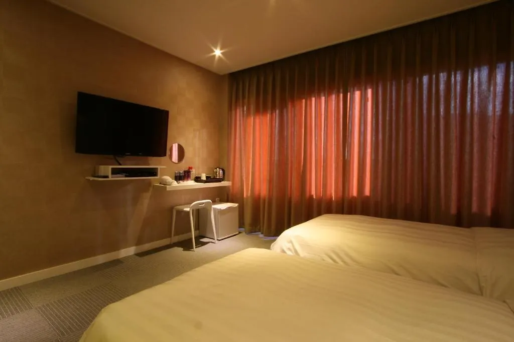 At Noon Hotel In Jeju 3*,  Sydkorea
