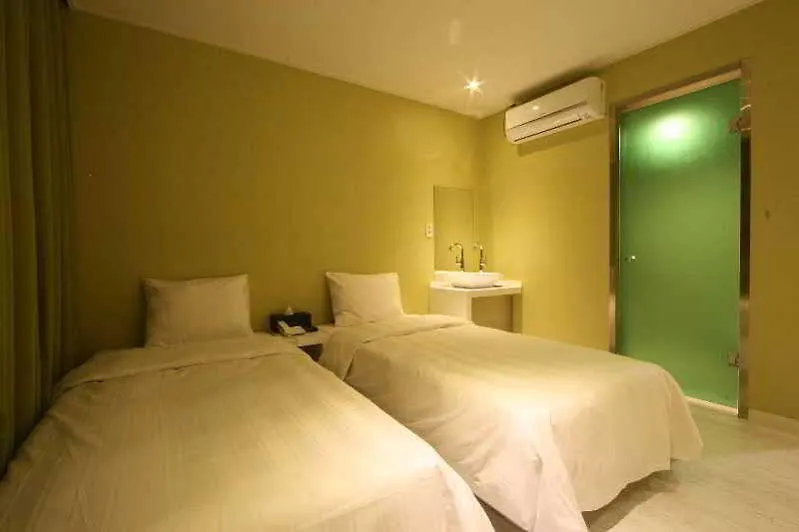 *** Motell At Noon Hotel In Jeju Sydkorea