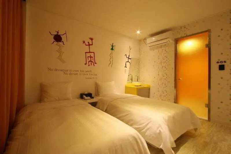 *** Motel At Noon Hotel In Jeju Coreia do Sul
